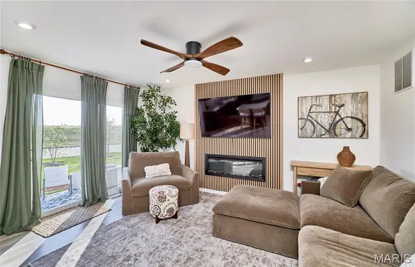 96 Mora BLVD, O'fallon, MO 63368
