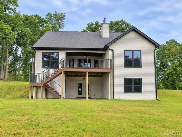 120 Hunters Hollow LN, Foley, MO 63347