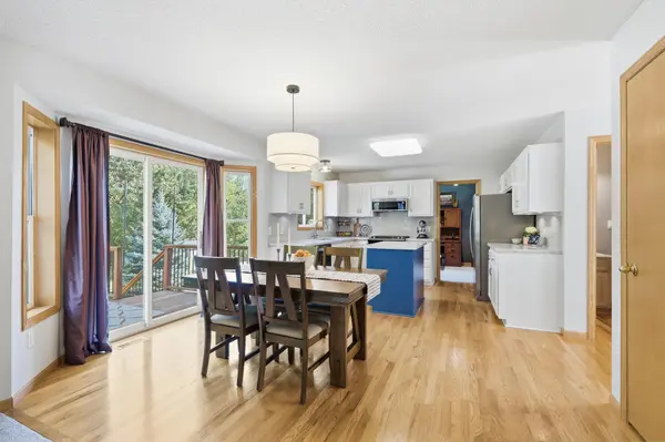 2508 Schneider CT, Chaska, MN 55318