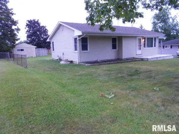 5012 N GRACELAND DR, Peoria, IL 61614-4649