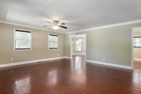 228 E Osage DR, Springfield, MO 65810