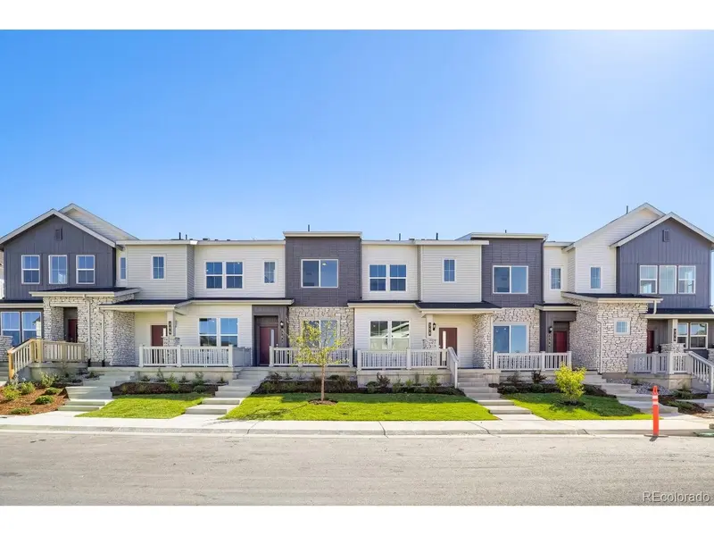 362 N Bersshine, Watkins, CO 80137