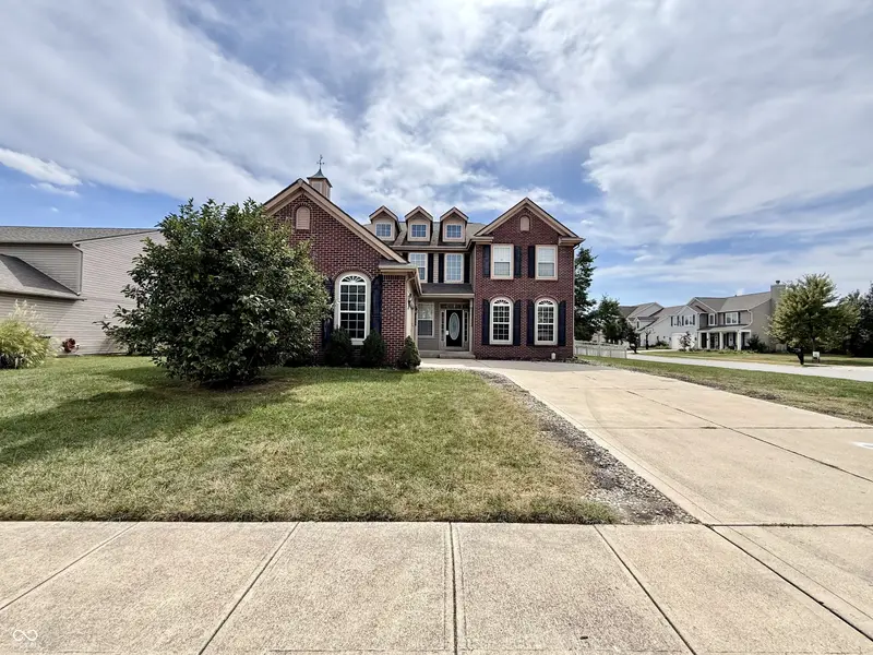 12583 Brookdale DR, Fishers, IN 46037