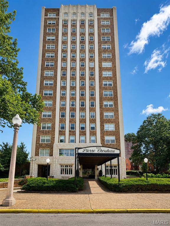 4440 Lindell BLVD #1002, St Louis, MO 63108