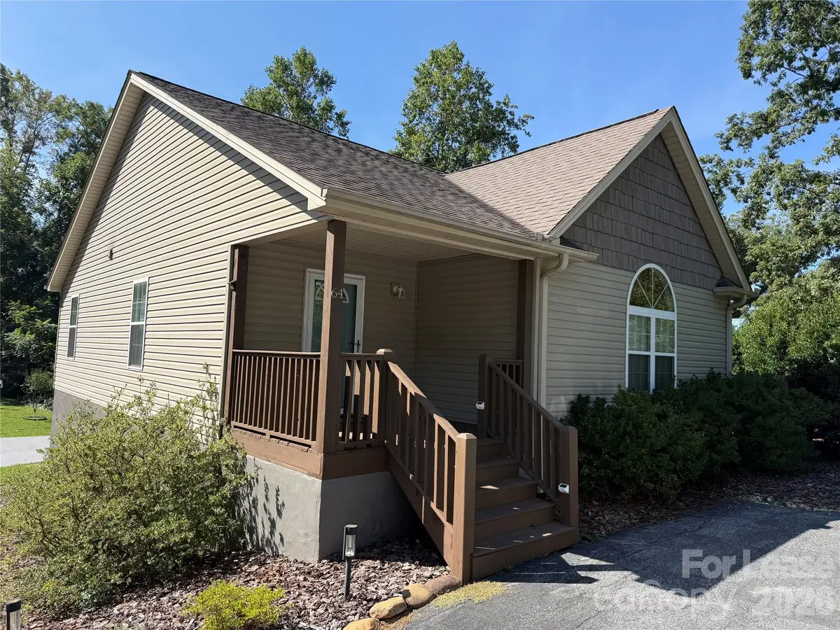 64 Springside RD, Asheville, NC 28803