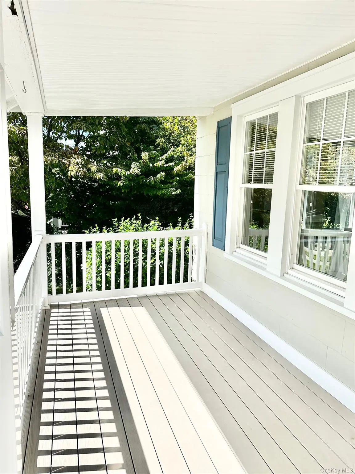 47 Dewey ST, Huntington, NY 11743