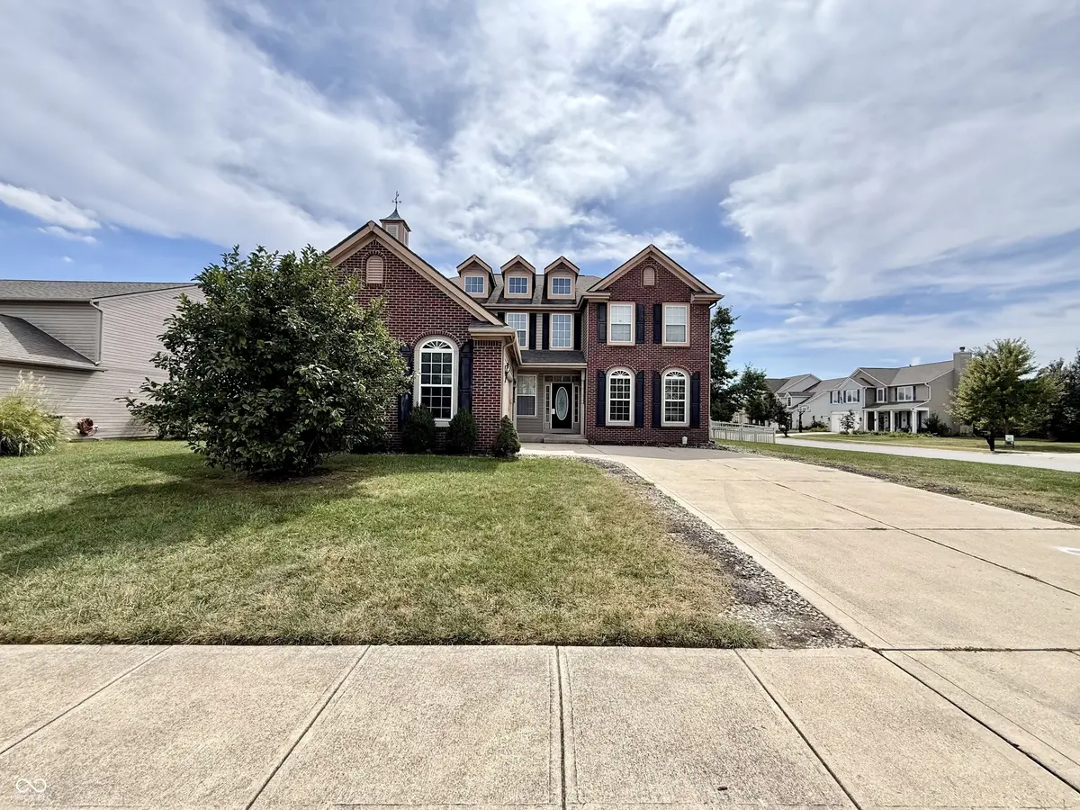 12583 Brookdale DR, Fishers, IN 46037