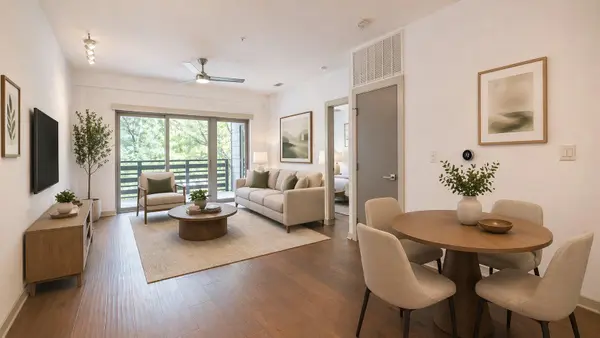 3600 S Lamar BLVD #215, Austin, TX 78704