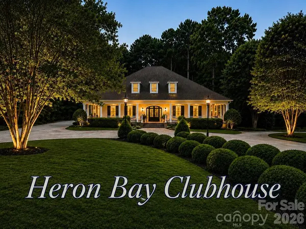 137 Channel CT, New London, NC 28127
