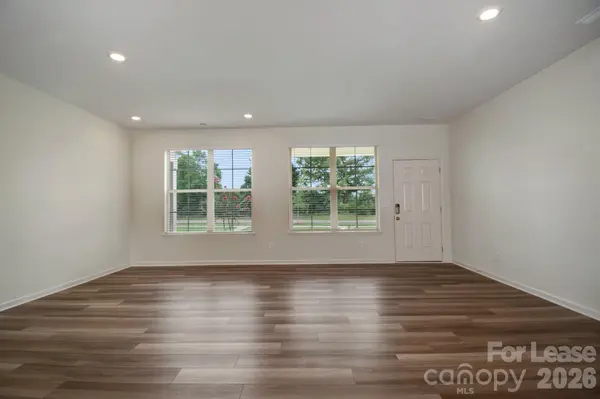 2159 Stevens Mill RD, Matthews, NC 28104