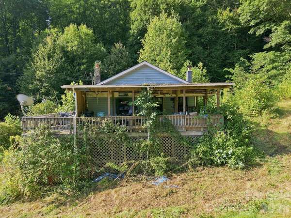 1487 Poplar Gap RD, Hot Springs, NC 28754