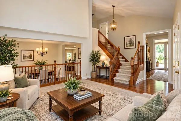 1800 Stockwell CT, Charlotte, NC 28270