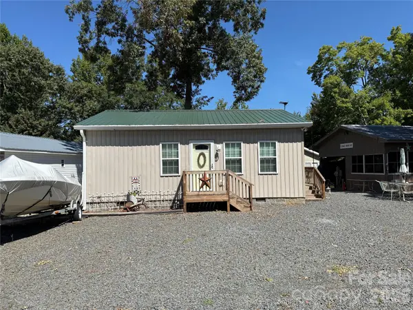 222 Lake Tillery TRL #C72, Mount Gilead, NC 27306