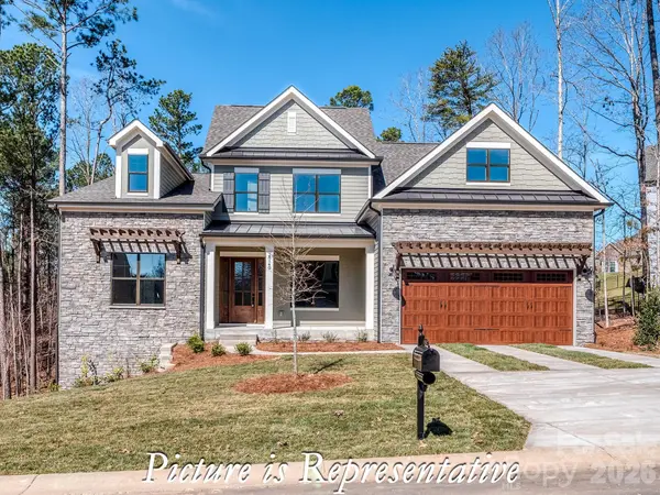 16818 Harbor View RD, Charlotte, NC 28278