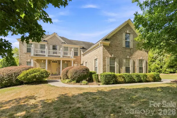 7607 Meadow Grove DR, Waxhaw, NC 28173