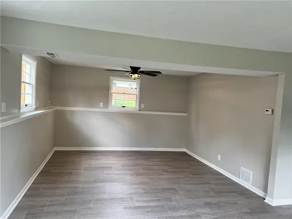 1518 Davis RD, Lawrence, KS 66046