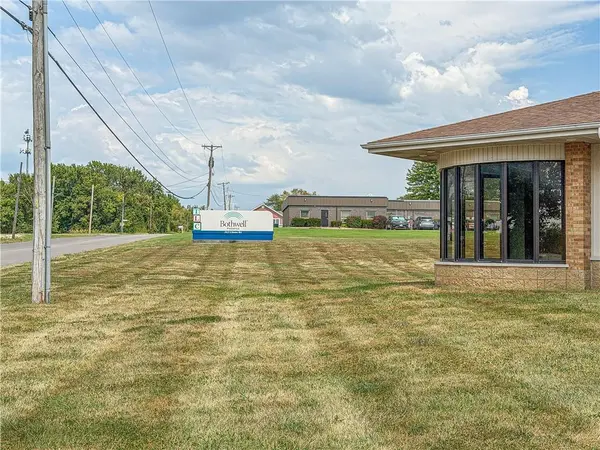2925 Clinton RD, Sedalia, MO 65301