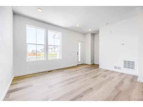 366 N Bersshine, Watkins, CO 80137