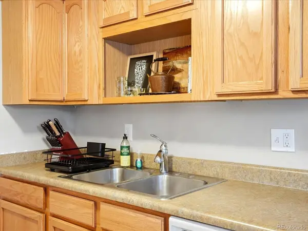 776 W Cleveland, Lafayette, CO 80026