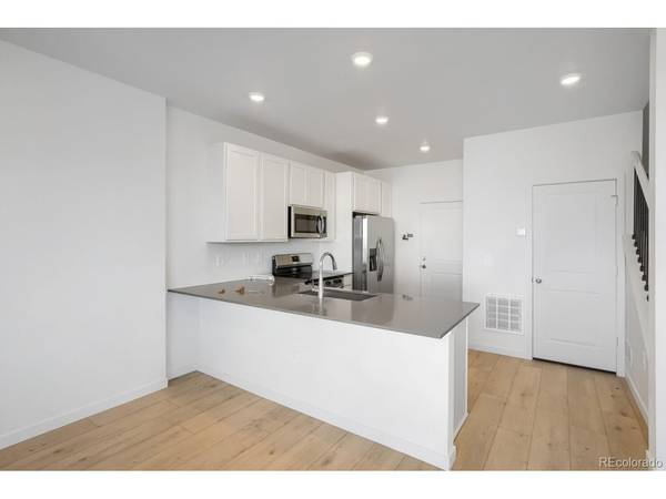 362 N Bersshine, Watkins, CO 80137