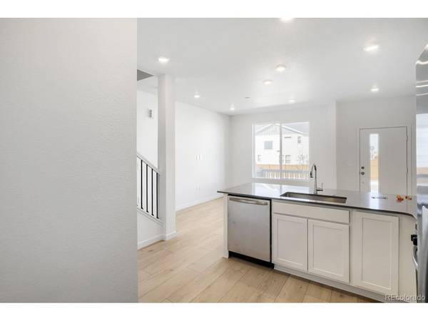 362 N Bersshine, Watkins, CO 80137