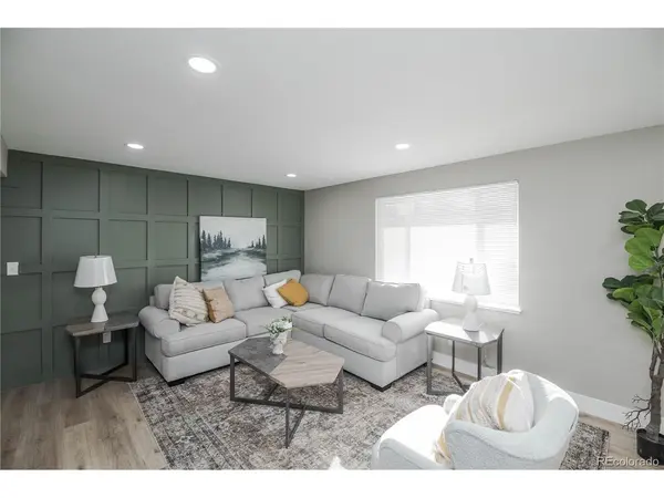 6590 S Grant, Centennial, CO 80121