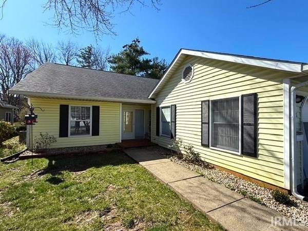 706 E Pepperridge DR, Bloomington, IN 47401-9889