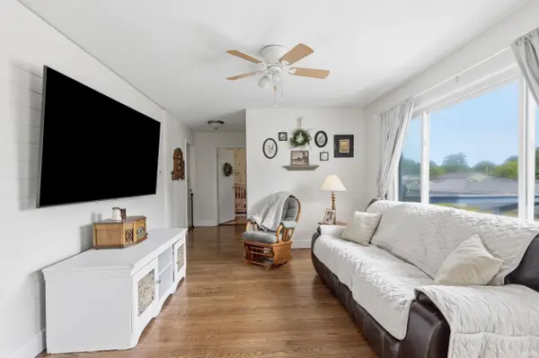 109 W Ritter ST, Ellettsville, IN 47429