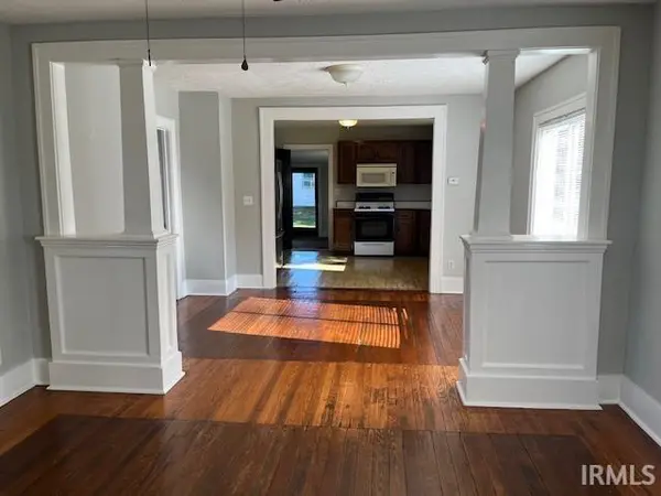 215 Rush ST, Lakeville, IN 46536