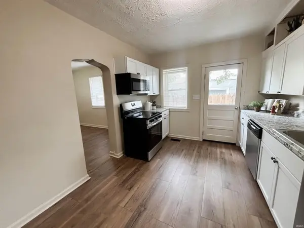 1405 E Oregon ST, Evansville, IN 47711
