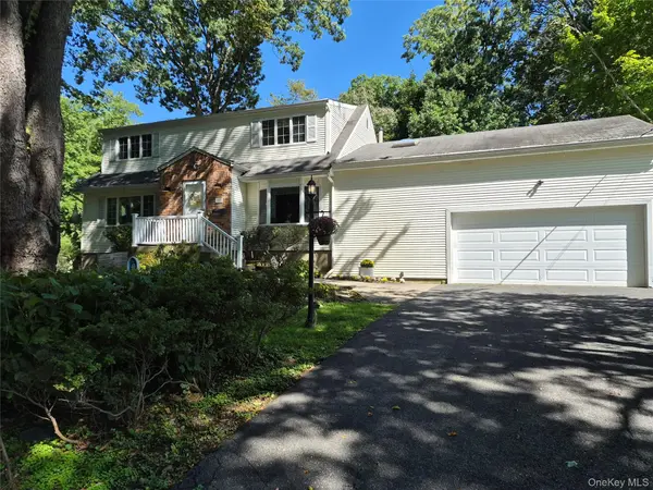 32 Carolina DR, New City, NY 10956
