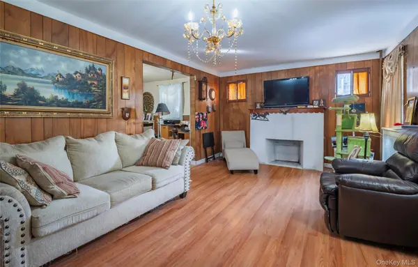 10515 220TH ST, Queens Village, NY 11429