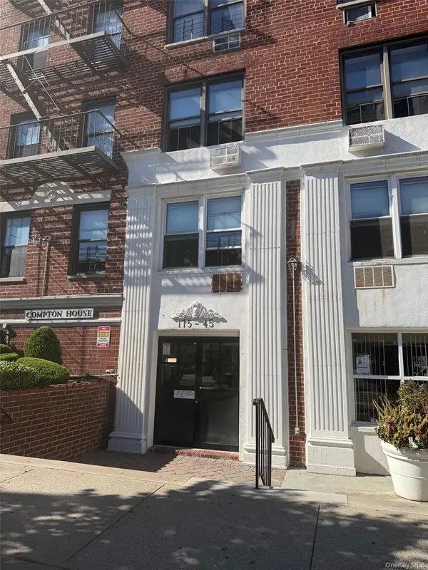175-45 88 AVE #2R, Jamaica, NY 11432