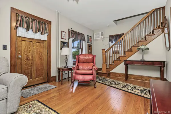 1118 Hudson AVE, Peekskill, NY 10566