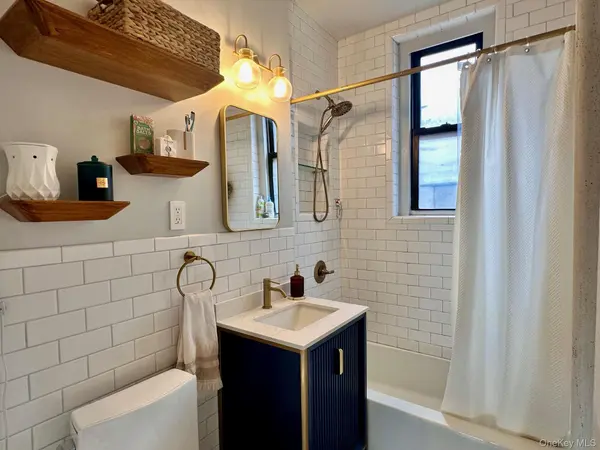 37-20 81st ST #4E, Jackson Heights, NY 11372