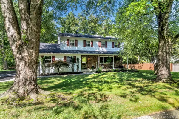 79 Branchville RD, Valley Cottage, NY 10989