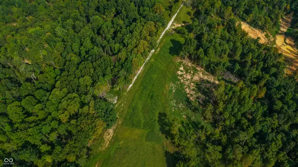2 W Porter Ridge RD, Spencer, IN 47460