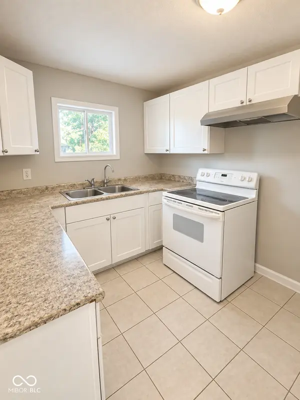 5861 E 43rd ST, Indianapolis, IN 46226