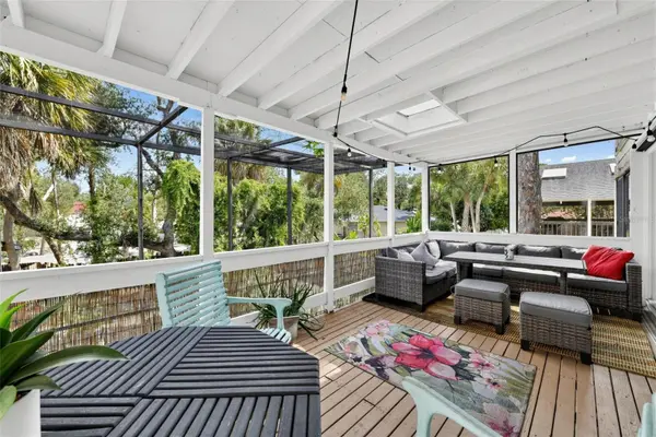 5059 COMMONWEALTH DR, Sarasota, FL 34242