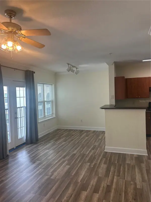 300 E SOUTH ST #5016, Orlando, FL 32801
