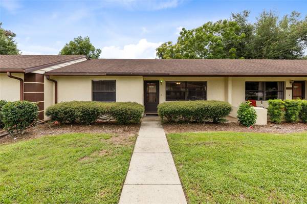 12422 CLUBHOUSE CT, Tavares, FL 32778