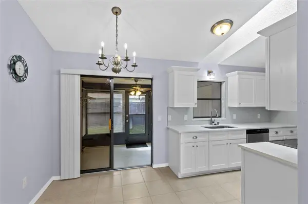 12422 CLUBHOUSE CT, Tavares, FL 32778
