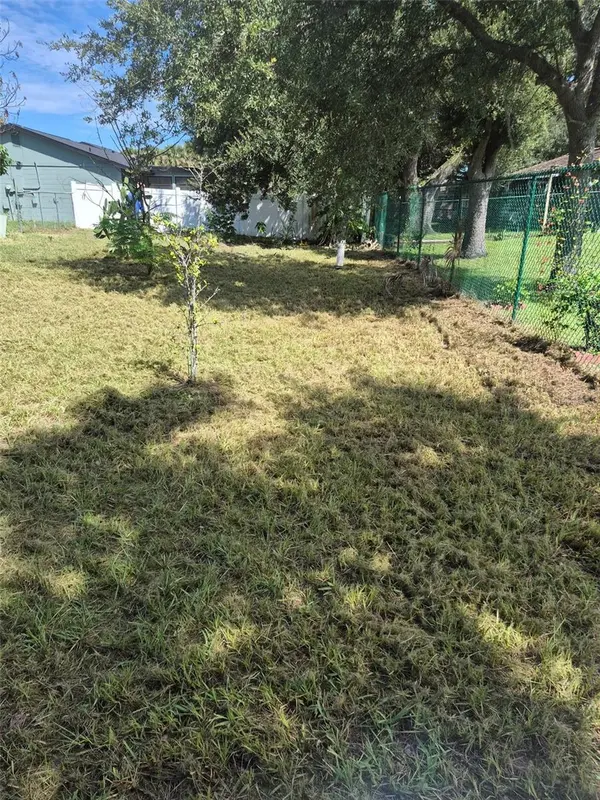255 GARDENIA RD, Kissimmee, FL 34743