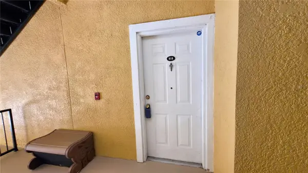 3611 CONROY #818, Orlando, FL 32839