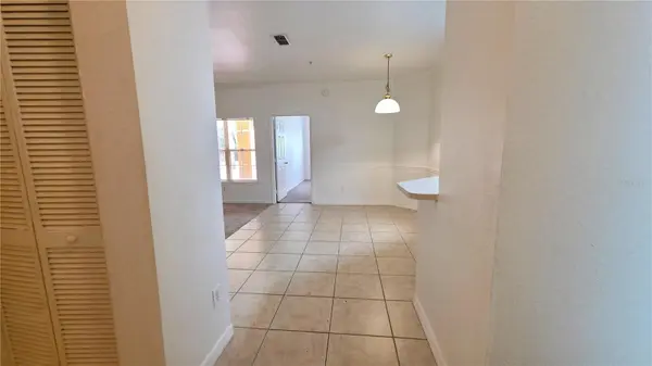 3611 CONROY #818, Orlando, FL 32839