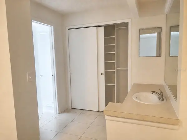 7650 SUGAR BEND DR #7650, Orlando, FL 32819
