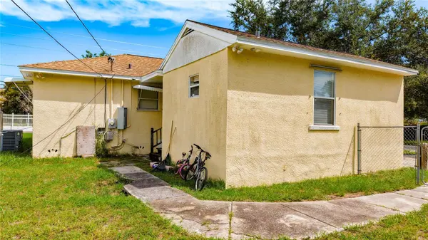 1800 22ND AVE S, St Petersburg, FL 33712