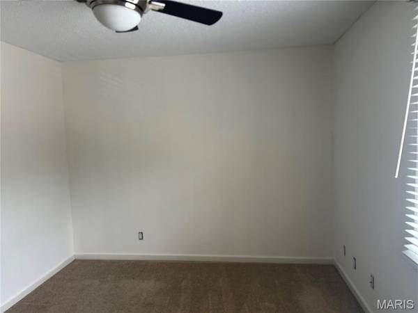 1729 Canary CV, Brentwood, MO 63144