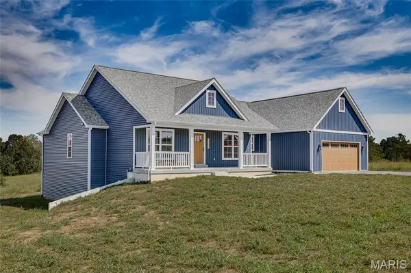 4317 Whispering Woods RD, Farmington, MO 63640