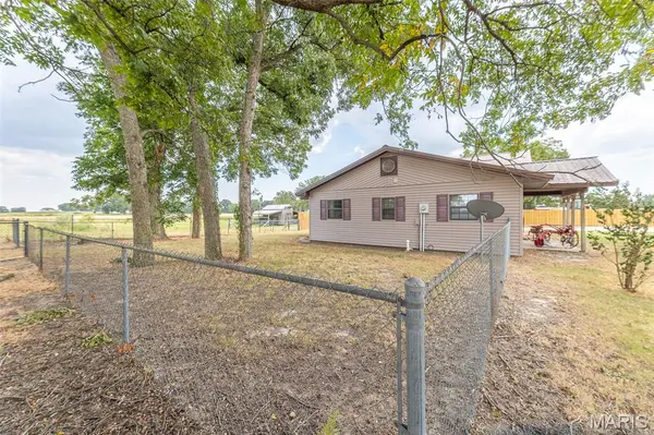 7252 Highway 51, Broseley, MO 63932